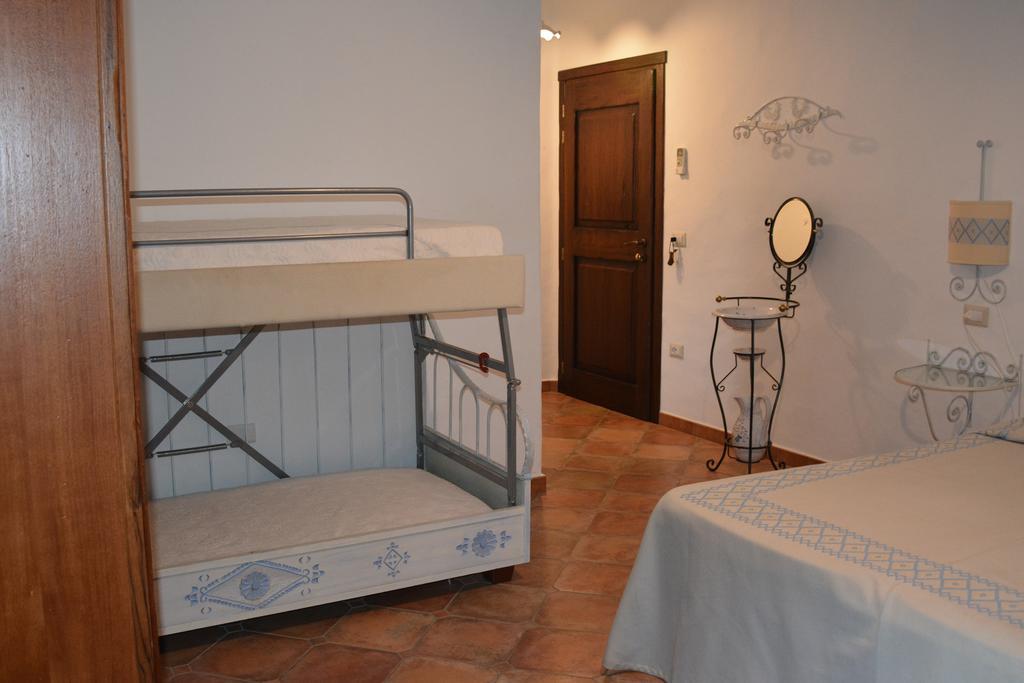 Turismo Rurale Belvedere Pradonos Dorgali Exteriör bild
